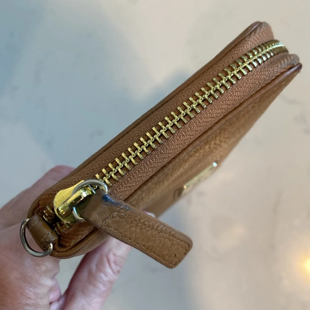 Kenneth Cole New York beige zip around accordion  wallet - Picture 5 of 13